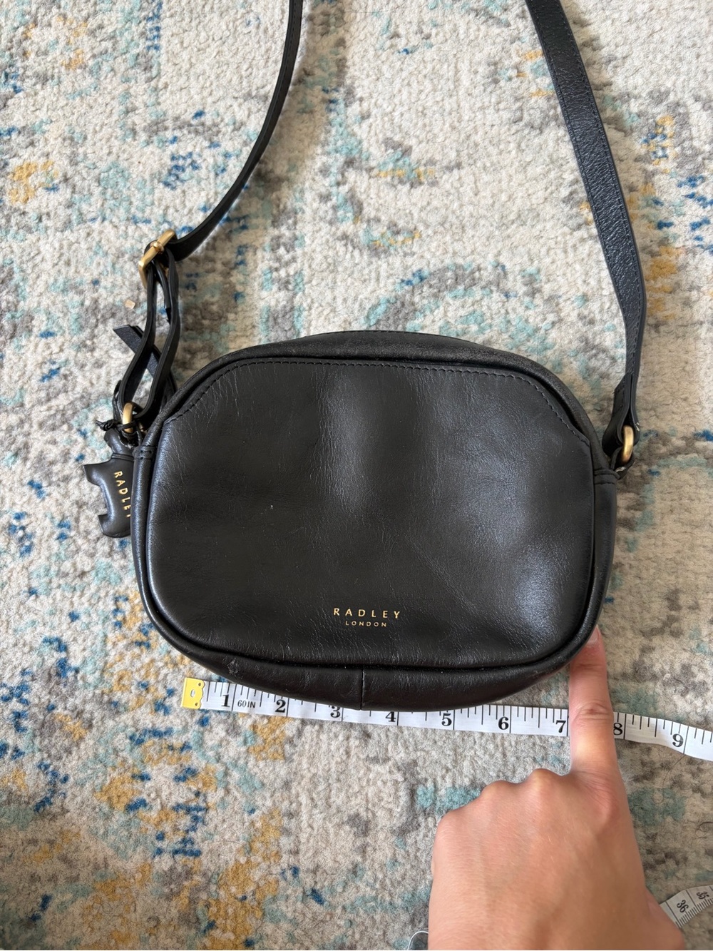 RADLEY LONDON Black Leather Crossbody with Scottie Dog Charm - Picture 3 of 5